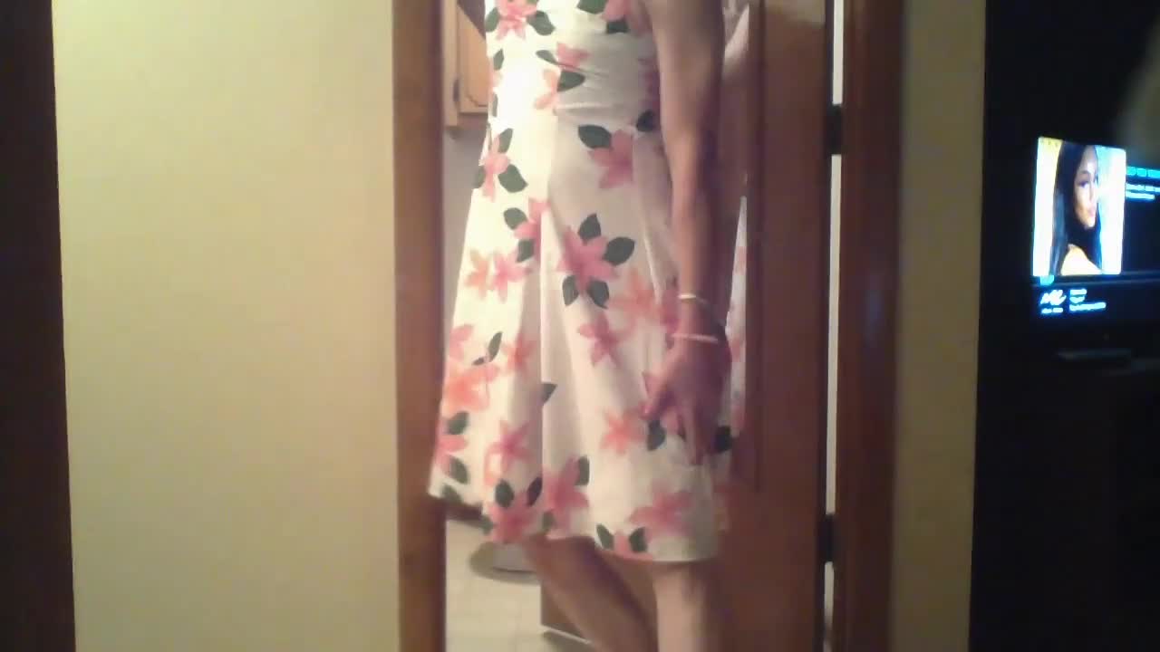 Watch stephaniestarr sundress tease 1 Shemale Porn Videos | TranSexBig.