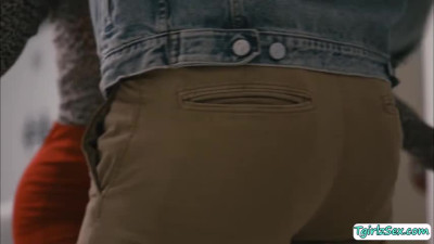 Busty TS butt fuced by blac big coc