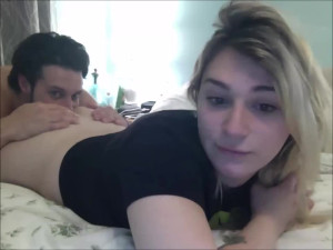 Shemale babe loves having her ass eaten