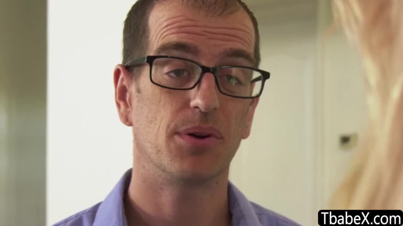 Watch Slim blonde ts Lena Moon gives Chad Diamonds bigcock nasty blowjob Shemale Porn Videos | TranSexBig.