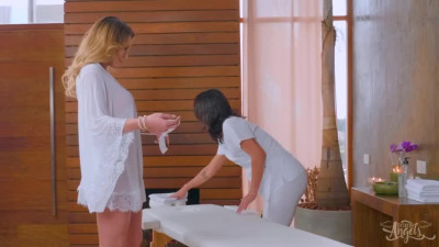 Brazilian Tour: Hot Cock Massage