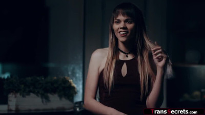 Small tits shemale stepsis Kate Zoha sucks stepbros big cock