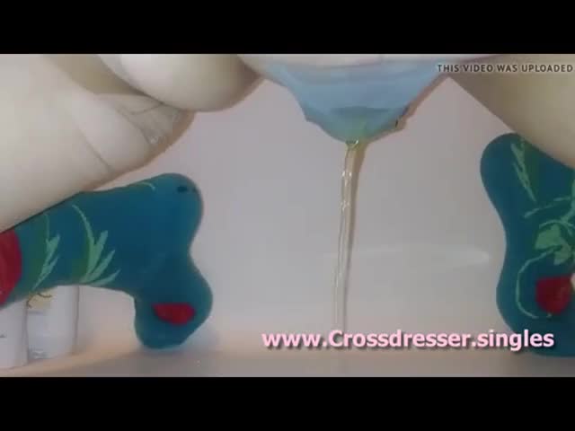 Watch crossdresser crossdresser Water sports Shemale Porn Videos | TranSexBig.