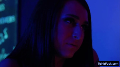 Naughty tbabe Khloe Kay sucks Masons cock and gets banged