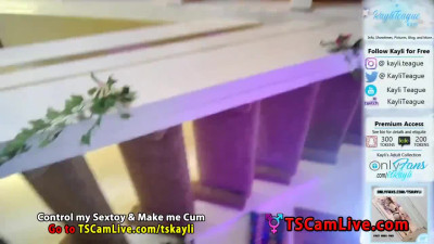 Damn Hot Lovense HeShe TSKayli on Webcam