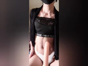 Small penis humiliation (hands free cum)