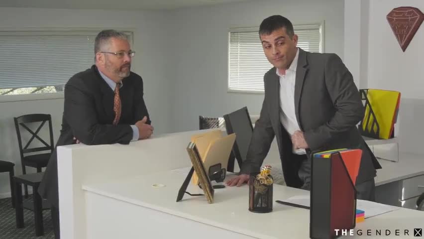 Watch Nerdy trans cocksucking married coworker Shemale Porn Videos | TranSexBig.