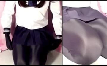 Asian crossdress hands free cum