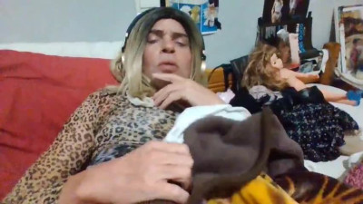 AMAZING UK SHEMALE babyObabyXXX