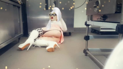 SnapChat filter test :) Ass tease + cucumber dildo :)