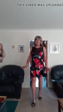 Kazzie in the lounge