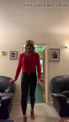 Watch Kazzie in the lounge Shemale Porn Videos | TranSexBig.