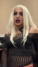 Chrissy Cocoabutter crossdressing drag queen slut webcams