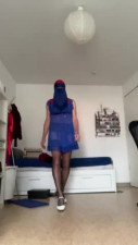 Dhimmi Bea masturbation in lingerie