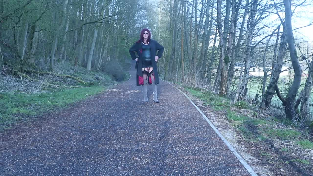 Watch crossdressed public cycle path Shemale Porn Videos | TranSexBig.