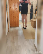 Sexy Szonja is ribanc
