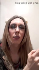 Tranny Tries a Cigar for the first time.