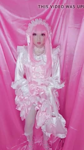 Watch satin dress Shemale Porn Videos | TranSexBig.