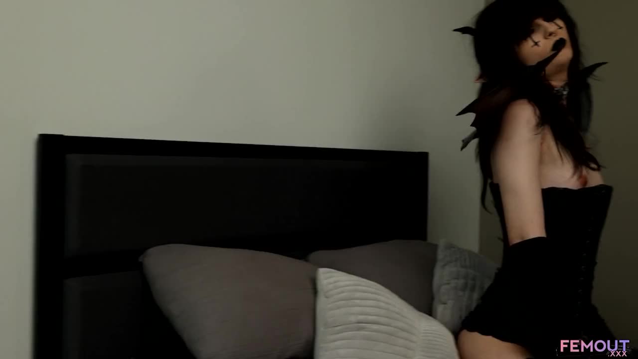 Watch FEMOUT.XXX: Halloween With Spite! Shemale Porn Videos | TranSexBig.