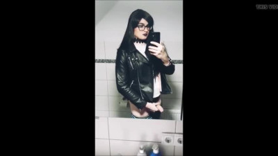 Crossdresser teen milking