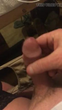 Cum watching crossdresser