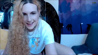 tranny with hairy dick