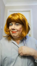 Davina unbuttons her blouse to e her boobs...!!