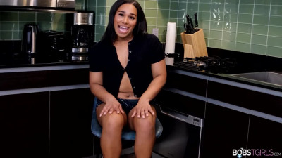 BOBSTGIRLS: SELENE SANTOS RETURNS!