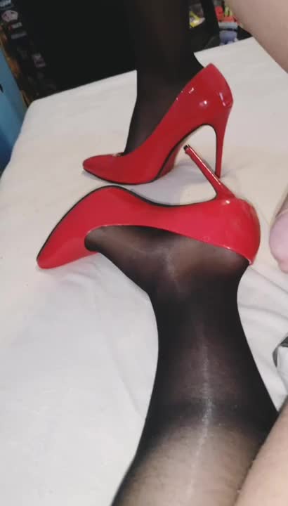 Watch Heel cum Shemale Porn Videos | TranSexBig.