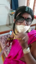 indian crossdresser model Lara D'Souza sexy video in saree