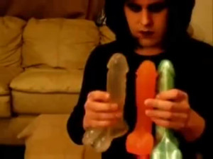 3 Dildos
