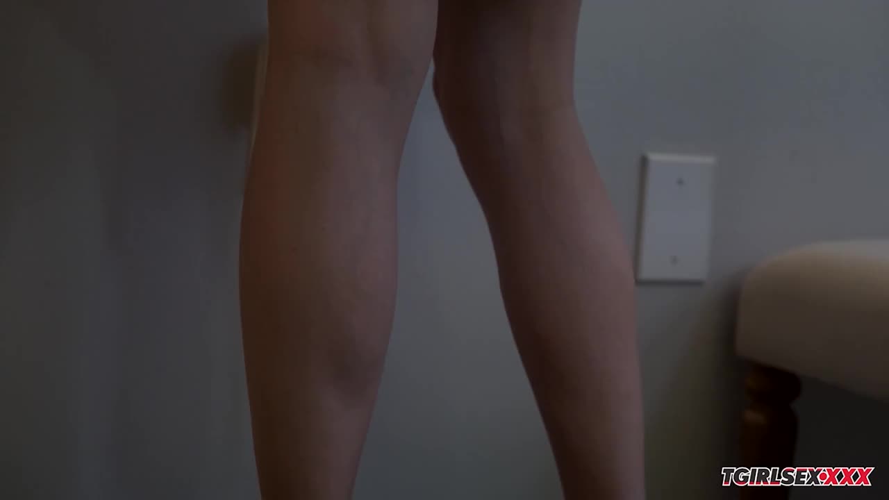 Watch TGIRLSEX.XXX: Lilia Loves Cock Shemale Porn Videos | TranSexBig.