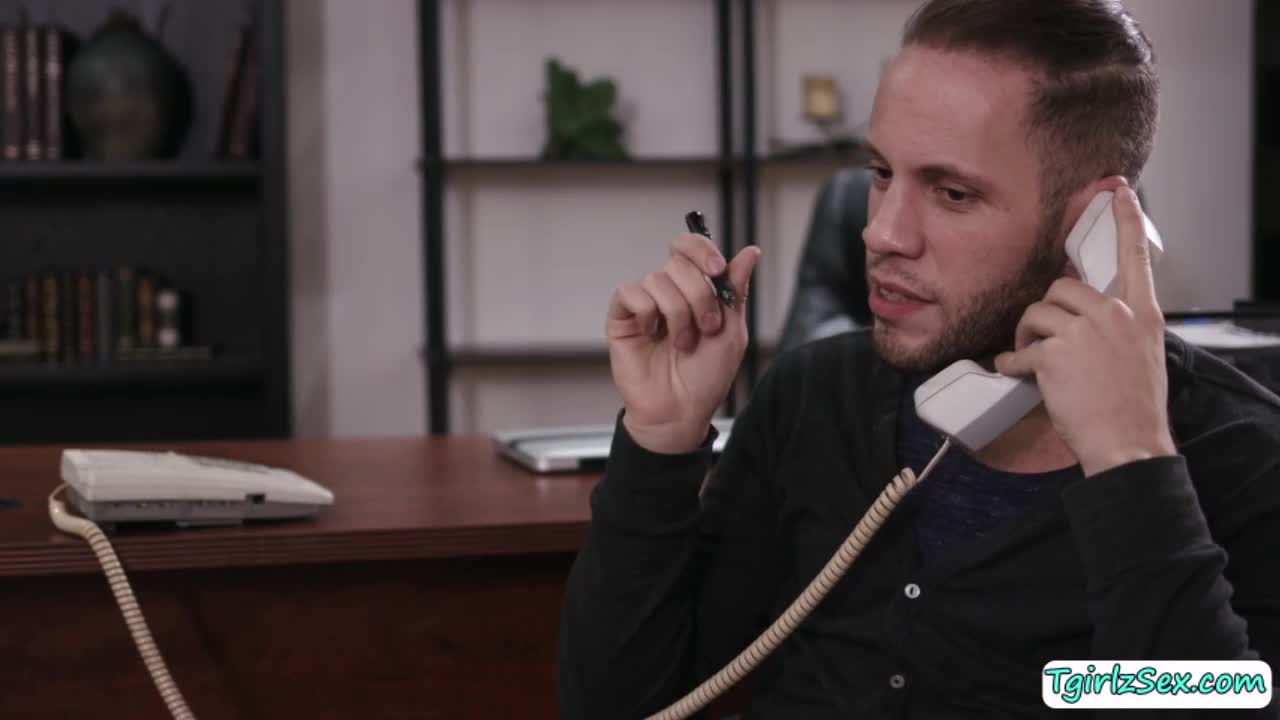 Watch Slender tbabe Lena Kelly gets good anal sex in the office Shemale Porn Videos | TranSexBig.