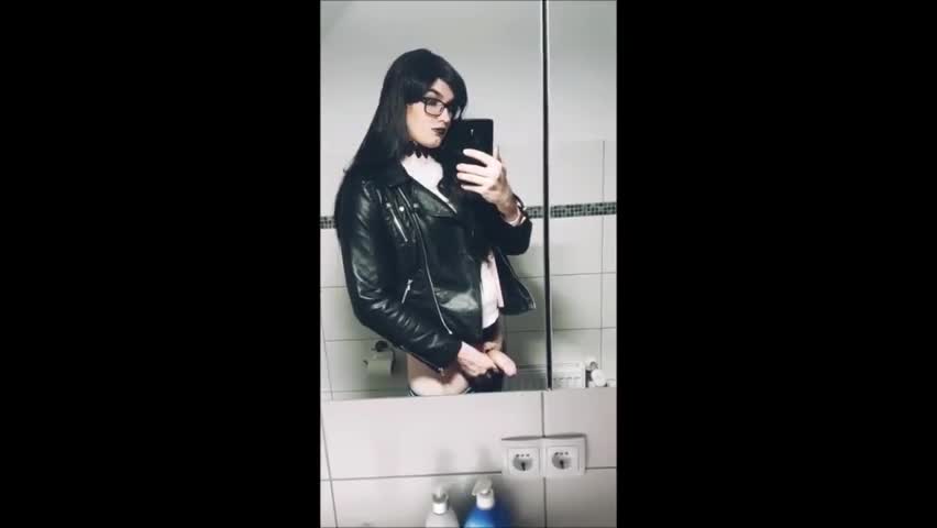 Watch Crossdresser teen milking Shemale Porn Videos | TranSexBig.