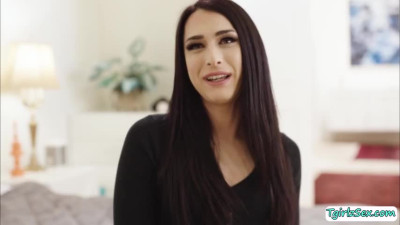 Shemale Khloe Kay throats and analed her new guy neighbor
