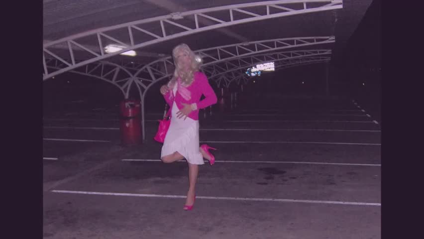 Watch Crossdresser Lili In Red Heels Pissed And Fucked Shemale Porn Videos | TranSexBig.