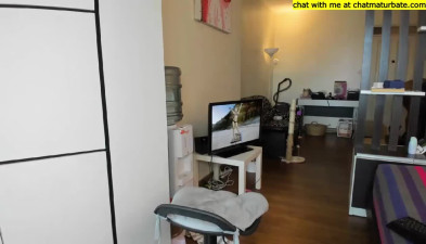 homemade asian ts tesing cock