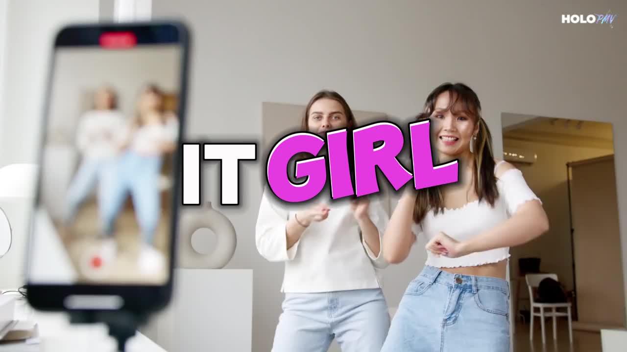 Watch IT Girl - PMV by HoloPMV Shemale Porn Videos | TranSexBig.