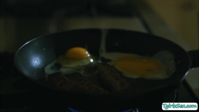 TS stepdaughter lets her stepdad breakfast her big ass