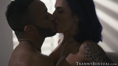 TS Foxxy fucked doggystyle by muscled BBC
