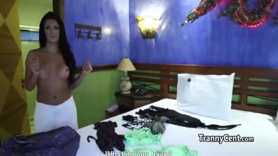 newbie tranny prepares for filming a porn film