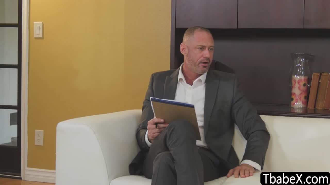 Watch Ts goddess Annabelle Lane taks a bigcock up her ts asshole Shemale Porn Videos | TranSexBig.