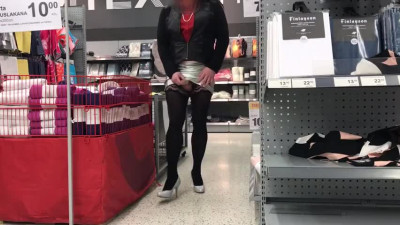 Crossdresser expose in public in supermarket part