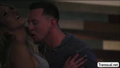 Horny Guy enjoys fucking Transbabe Kayleigh Coxx tight butthole