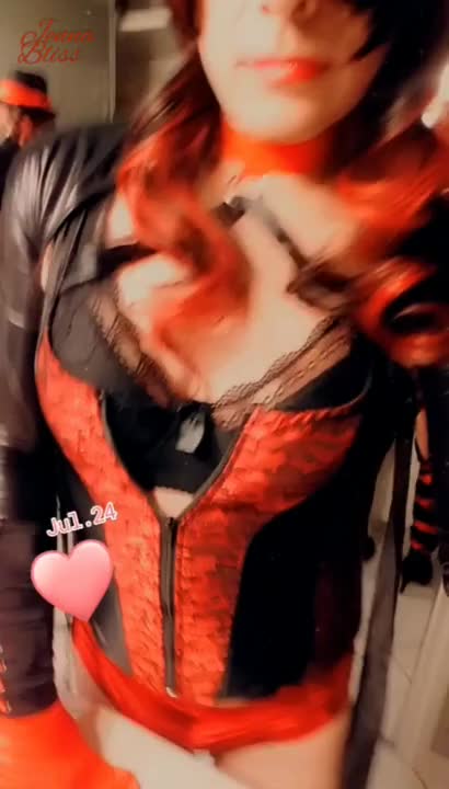 Watch Jenna Bliss red booty Shemale Porn Videos | TranSexBig.