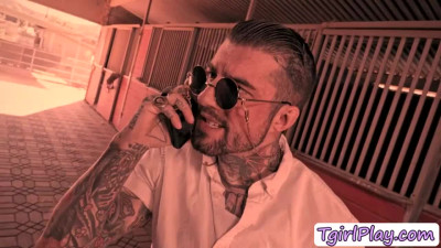 Slim tbabe Lena gags a bigcock outdoor