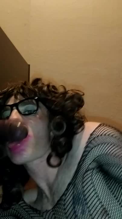 Watch Bimbo Jenny teasing Shemale Porn Videos | TranSexBig.