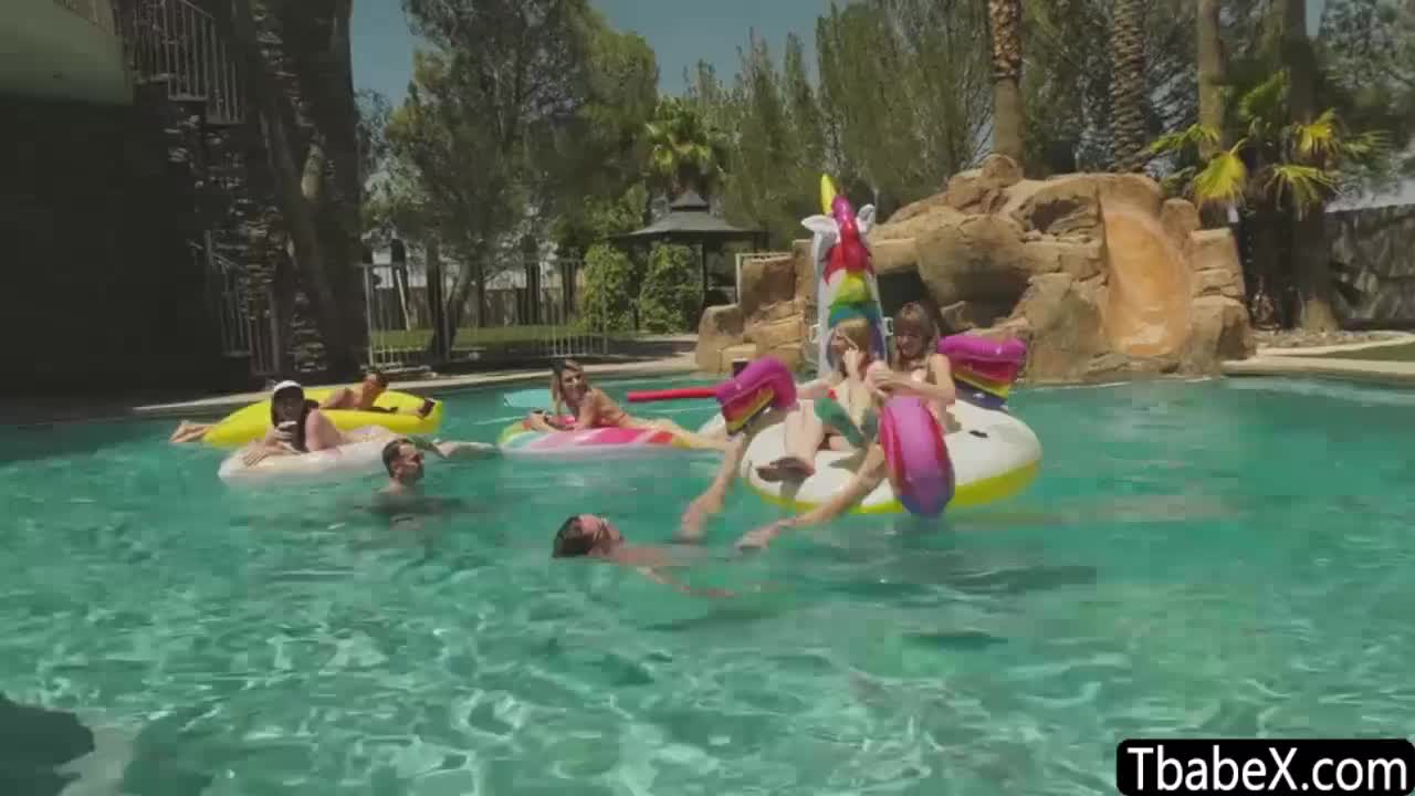 Watch Blonde shemale Casey Kisses swallow massive veiny cock Shemale Porn Videos | TranSexBig.