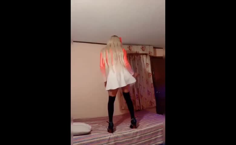 Watch Shemale dancing sexy on shemale Shemale Porn Videos | TranSexBig.