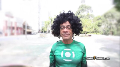Guy bangs mindblowing tranny ass